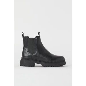 h&m // chelsea boots